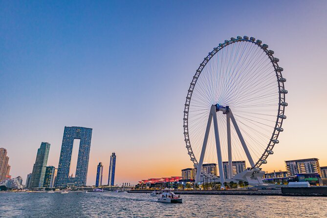 1 HR - Dubai Marina Luxury Yacht Tour - Meeting at Dubai Harbour Yacht Club