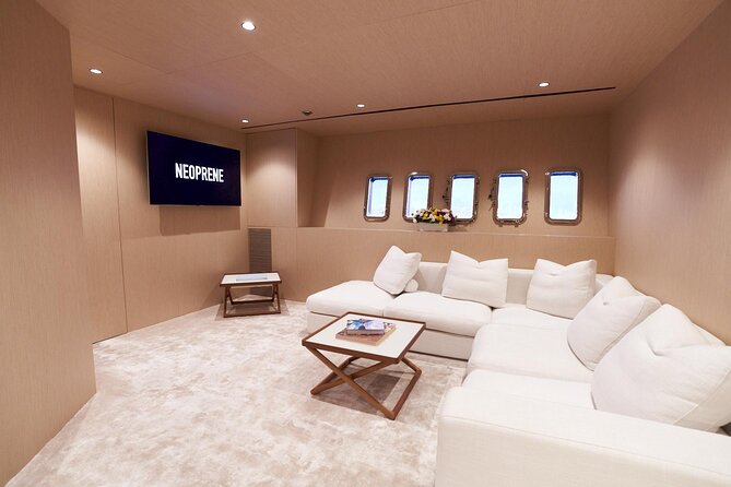 108 ft Neoprene Overmarine Yacht - A custom menu built around your group