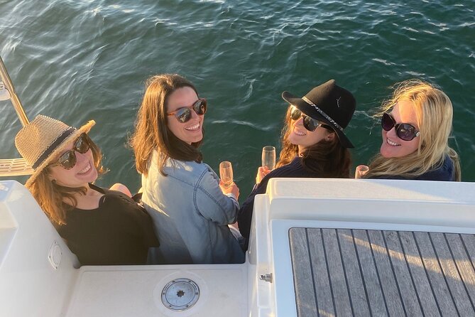2 1/2 Hr Private Skippered Yacht Charter and Platter on Pittwater - Sights along the Pittwater route