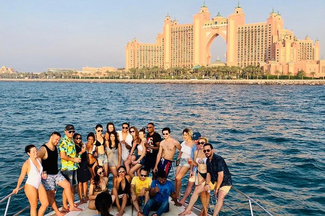 2 Hour Yacht Tour Around Palm Island - What the $349 private yacht price really buys