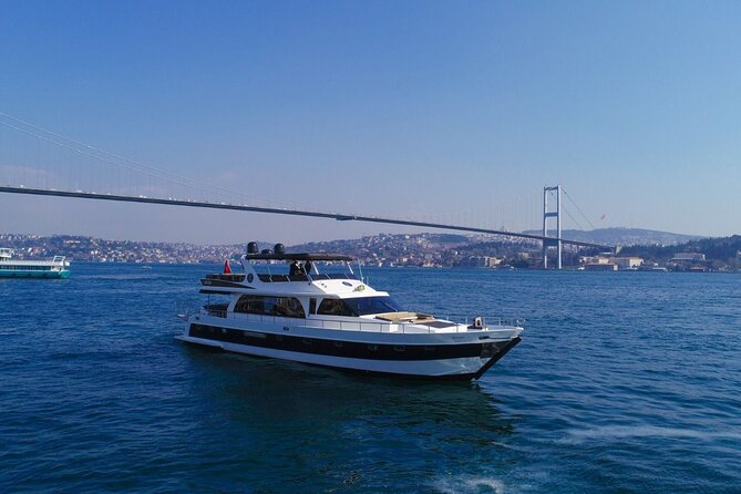 2 Hours Luxury Private Yacht Cruise on the Bosphorus - Why the Bosphorus is Istanbul’s best sightseeing route
