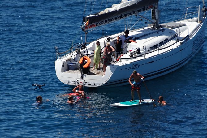 3 Hours All Inclusive Whale and Dolphin Whatching Yacht Trip - Homemade tapas and drinks on the yacht