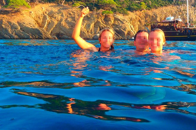 3 hours Kassandra Sunset or Day sailing yacht tour - The island stop and what it means