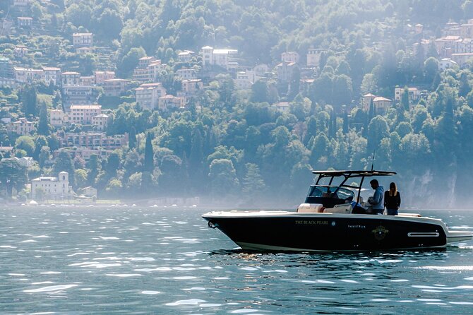 3H Private Cruise Lake Como Tender yacht Invictus 6 pax - Villa del Balbianello and the Gulf of Venus