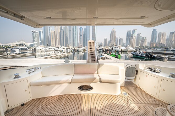 3hr Yacht- Palm Jumeirah with FREE Snacks and 30 Min Seabob - Practical planning before you book