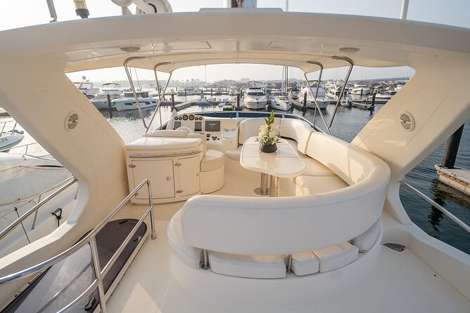 3hr Yacht- Palm Jumeirah with FREE Snacks and 30 Min Seabob - The included 30-minute Seabob session