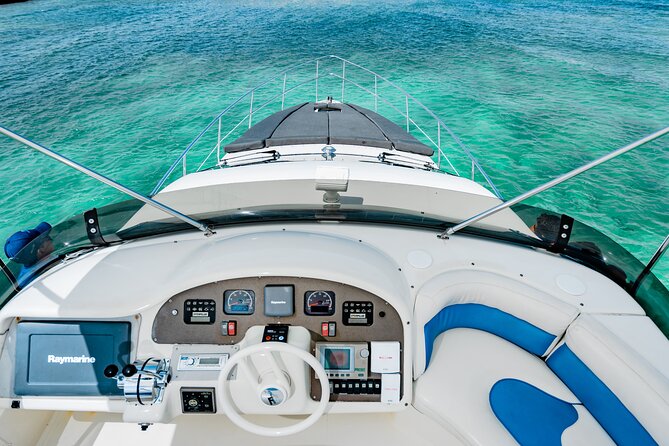 4 Hour 50' Azimut Yacht All-Inclusive in Tulum & Playa del Carmen - What the four-hour schedule really gives you