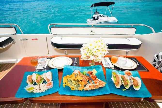 4-Hours Private Luxurious Yacht Snorkelling and Paddle Surf - Events the crew can build around your plans