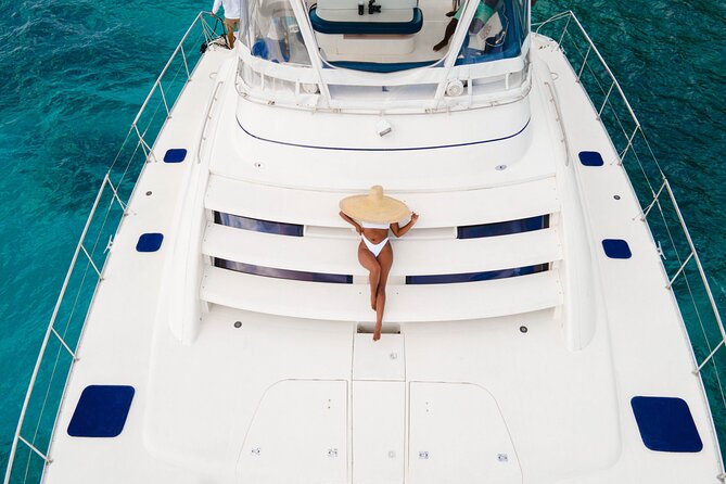 4hr Private Luxury Yacht with Snorkeling, DJ, Bar, Food - The DJ keeps this from being a standard boat ride