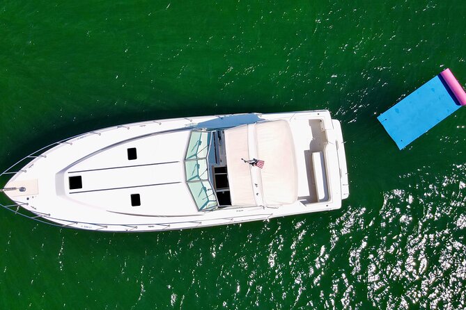 50ft Luxury Yacht Tour in Miami Beach Captain, Fun & Party! - What the two-hour yacht ride is really like