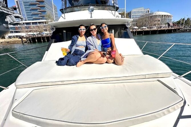 59' Paradise Party Yacht - Adventure Cruises San Diego com - Glorietta Bay and the longer cruise option