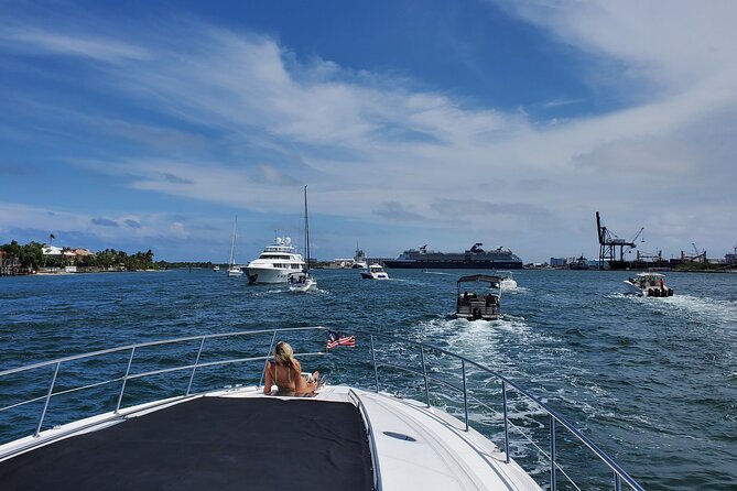 60ft Luxury Yacht Charter in Fort Lauderdale, Florida - A yacht designed for both sun and shade