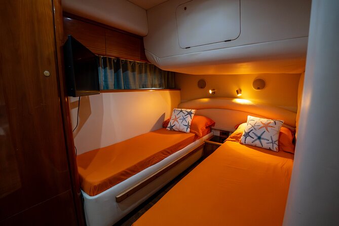 70ft + Free Hour | Miami Yacht Rental | 3 to 8 Hours | 13 ppl - Biscayne Bay and the Miami Marine Stadium