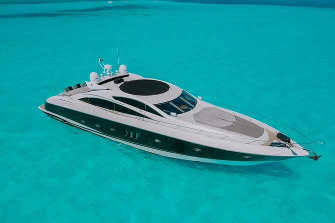 82 Feet Mega Yacht Rental up to 15pax in Cancun - Key points at a glance