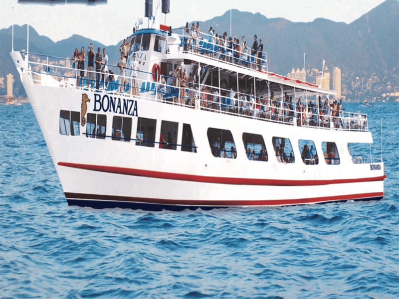 Acapulco: Sunset on Yacht Bonanza Tour - Is $55 a fair price?
