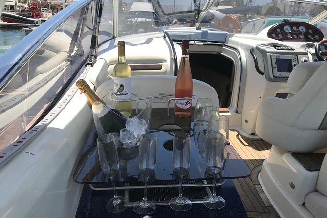 Afternoon yacht charter in lagos with drinks, tapas, paddle boards and kayak - Who will enjoy Karma most