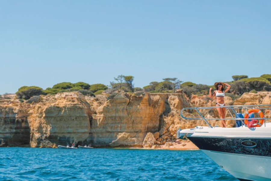Albufeira: Algarve Half-Day Private Yacht Charter - Marinha Beach and the Algarve cliffs