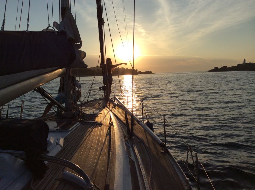 Alcudia: Sailing Yacht Excursion with Wine & Tapas - Food, drinks, and the price of $147