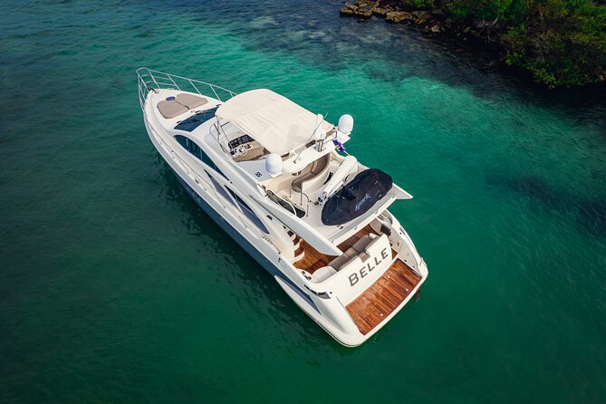 All Inclusive Luxury Yacht – Private Island Experience - Premium drinks and the private-boat atmosphere
