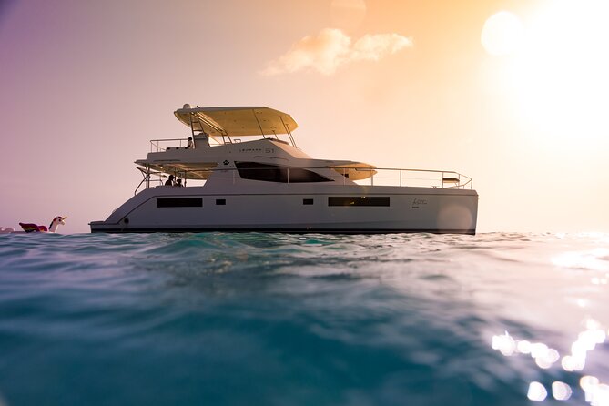 All Inclusive Luxury Yacht – Private Island Experience - Reaching TYE Island and its quiet lagoon