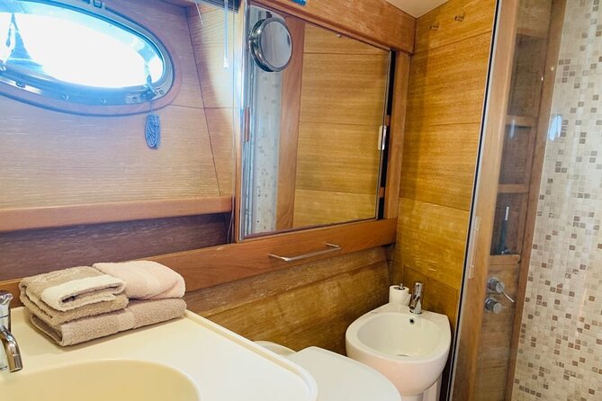 Amalfi Coast Private Yacht Cruise: Explore Positano and Amalfi! - Is $2,343.09 good value for six people?