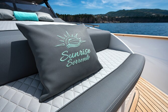 Appreciate the Amalfi coast on a luxury yacht! - Leaving Sorrento for a day on the water