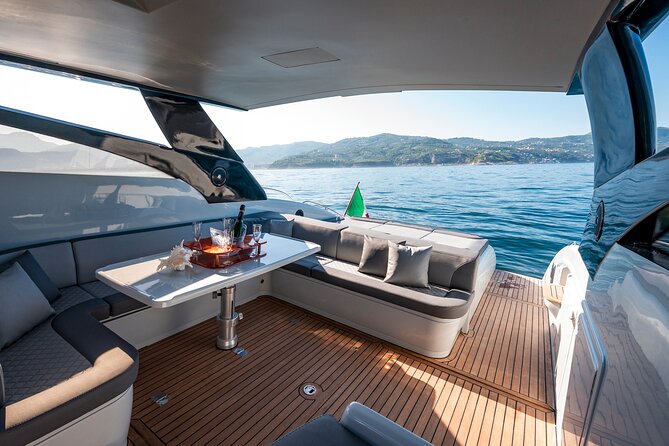 Appreciate the Amalfi coast on a luxury yacht! - Fiordo di Furore in a ten-minute look