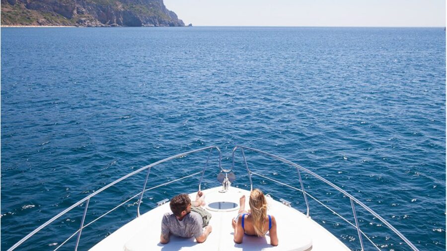 Arrábida Full-Day Yacht Tour from Lisbon - Swimming and snorkeling in sheltered Atlantic water