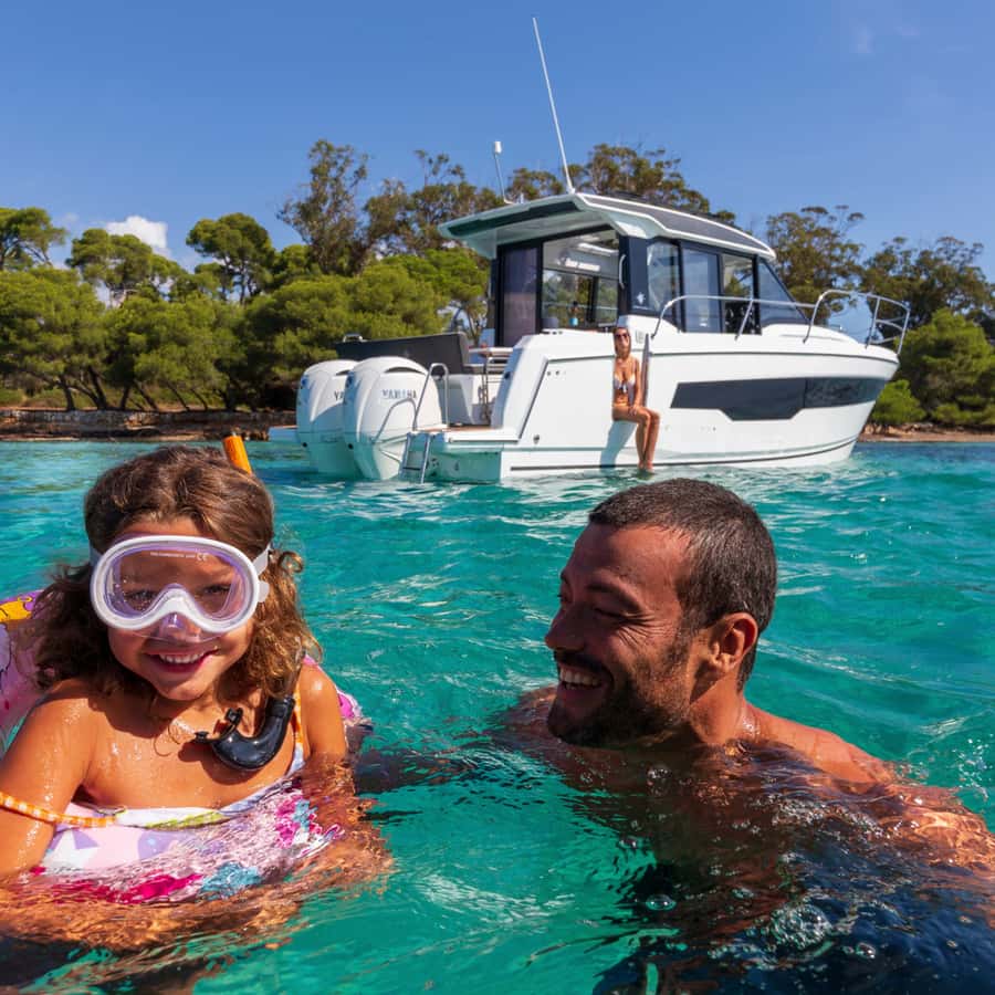 Bali: Private Yacht Snorkel at Manta Point & 2 Spots Penida - Crystal Bay, Batu Bolong, and Gamat Bay