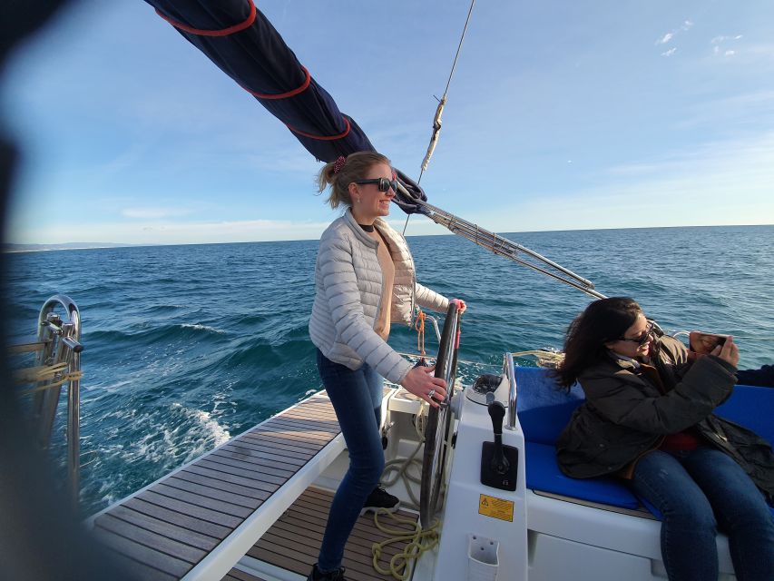 Barcelona: Luxury Private Sunset Yacht Cruise - The port sights: Maremagnum, Columbus, and Montjuïc