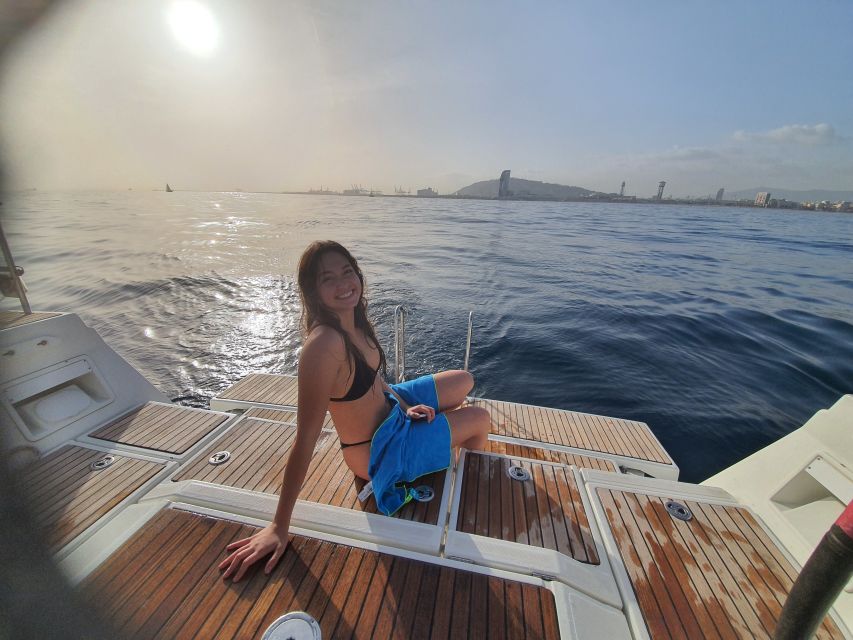 Barcelona: Luxury Private Yacht Daytime Cruise - Is the Amaris cruise worth booking?