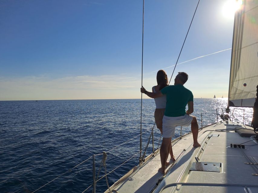 Barcelona: Luxury Private Yacht Daytime Cruise - What the private price really gives you