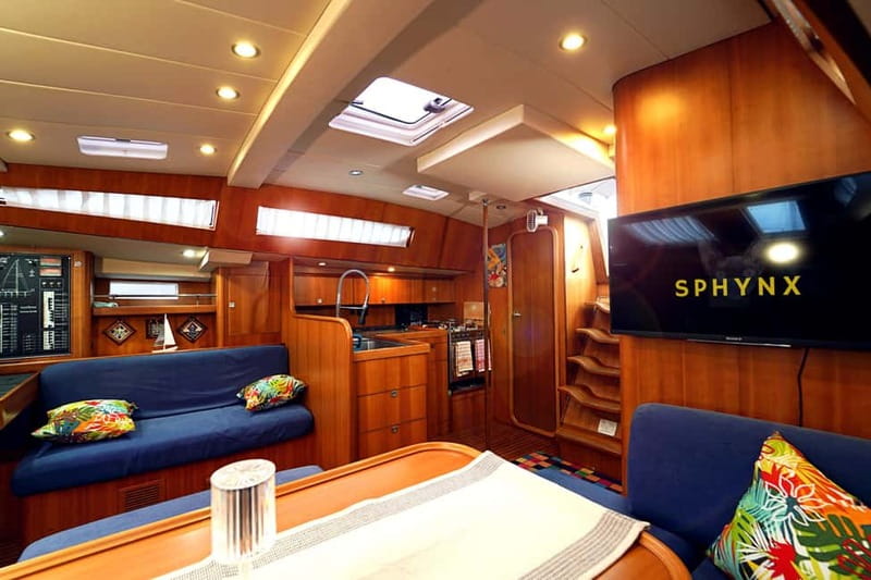 Barcelona: Sunset or Afternoon Yacht Cruise with Drinks - The harbor, beaches, and open Mediterranean