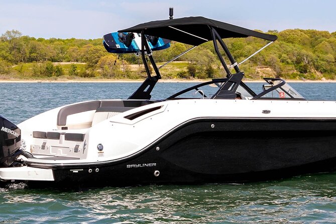 Boat or Yacht Rental in Sag Harbor, The Hamptons, or Monatauk - Captains, crew, and the human side