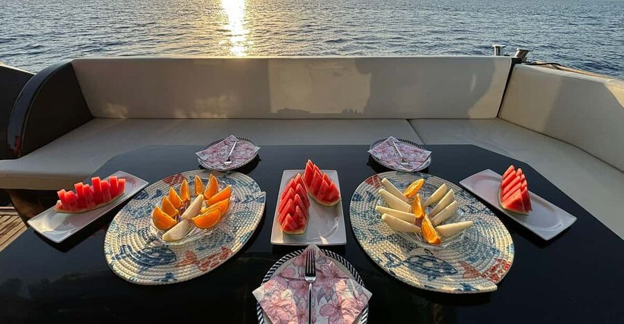 Bodrum: Bodrum Sunset Tour with Jet Black Yacht - Key details before you book