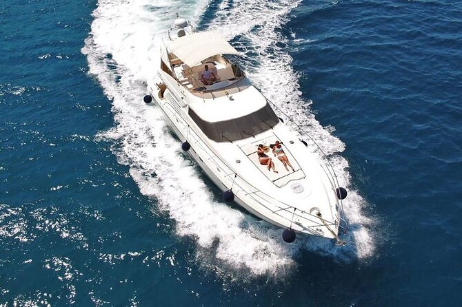 Bodrum Private Motor-Yacht Sunset Tour With Dinner For 3 Hour - A private yacht evening from Kumbahçe