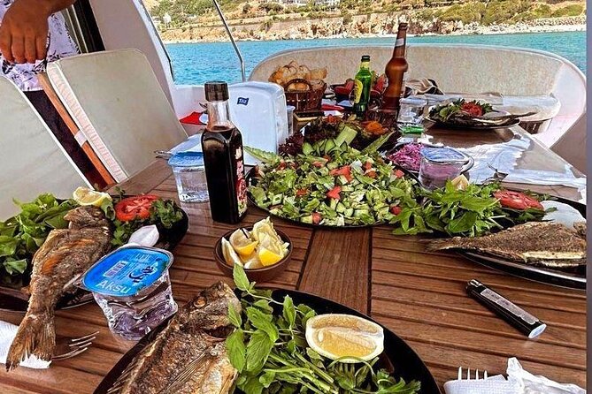 Bodrum Private Motor-Yacht Tour With Lunch For 6 Hours - Setting out from Kumbahçe on the Black Hawk