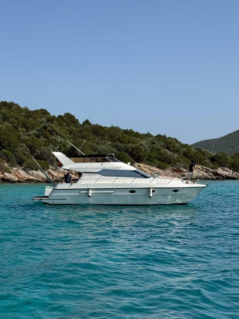 Bodrum: Private Sunset Yacht Tour with light Dinner - Who should choose this experience