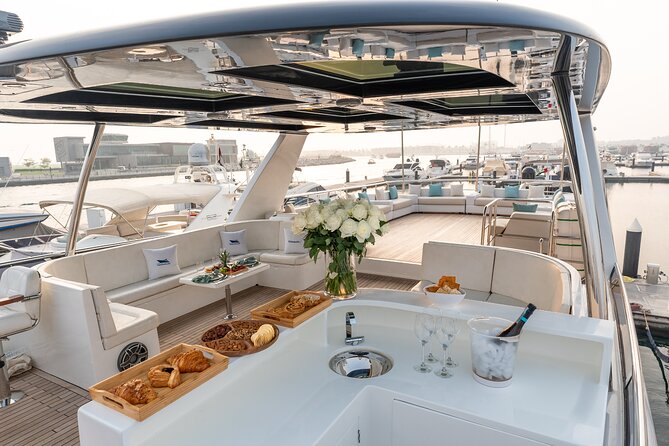 Book 3hr Luxury Yacht Rental Dubai - Get 1hr Free - A private way to see Dubai from the water
