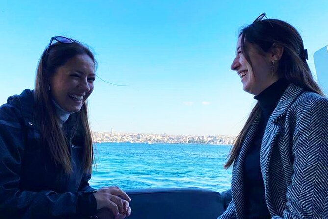 Bosphorus & Golden Horn: Sunset Yacht Cruise with Expert Guide - Boarding in Kabataş and getting your bearings