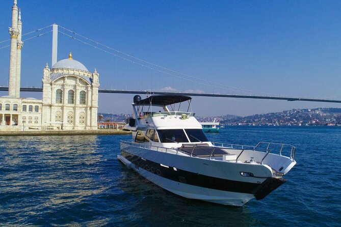 Bosphorus Night Cruise on the Luxury Yacht - Fatih Sultan Mehmet Bridge and Anadolu Hisarı