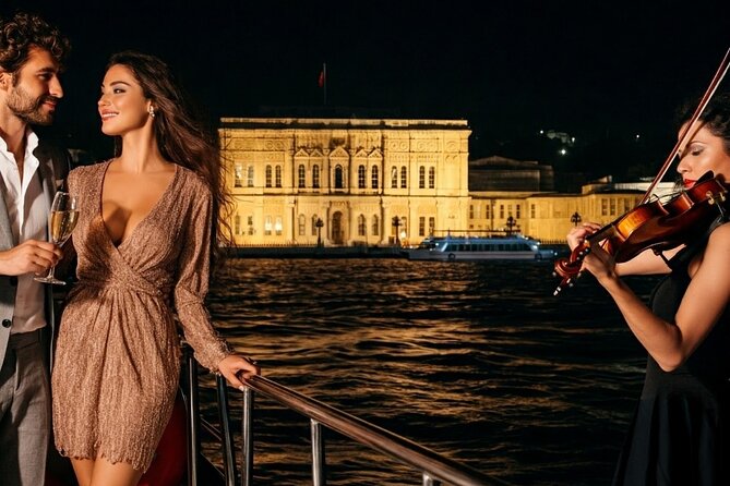 Bosphorus Night Cruise with Luxury Yacht - Küçüksu Palace and Beylerbeyi Palace
