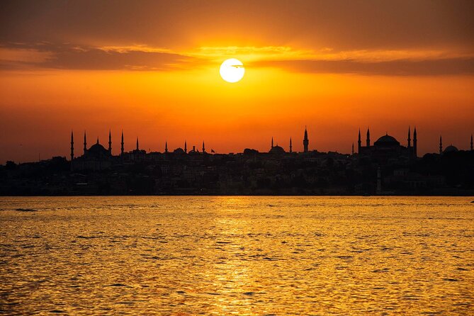 Bosphorus Private Sunset Cruise on a Yacht with Wine - Why a private Bosphorus cruise works so well at sunset