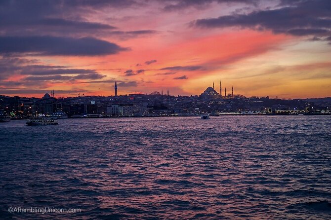 Bosphorus Private Sunset Cruise on a Yacht with Wine - Meeting near the Egyptian Bazaar at 5:00 pm