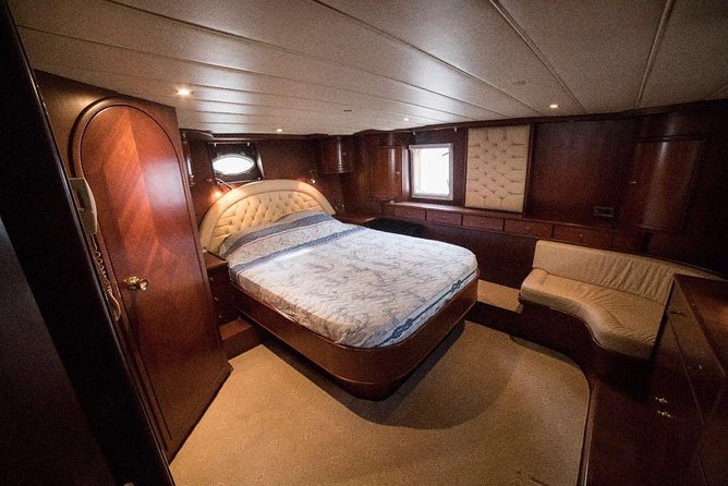 Breakfast Cruise In Bosphorus With Private Yacht - Booking, food requests, and cancellation