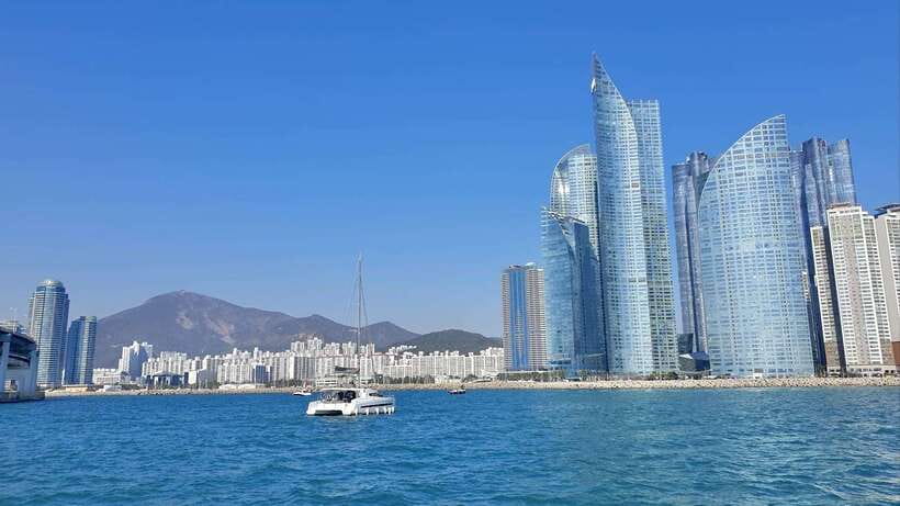 Busan's Best: Sea Temples, Yacht Tour & Sky Capsule Day Tour - Guides make the long schedule easier
