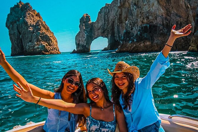 Cabo life Private Yacht in Los Cabos | 10 PAX & 3 HRS - Meeting point, timing, and cancellation rules