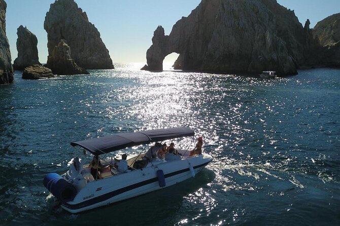 Cabo Private Yacht Tour: The Arch, Sea Lions & Scenic Beaches - Pelican Beach and Neptune’s Finger