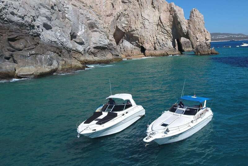 Cabo San Lucas Private Yacht 1 Hour Express Highlight Cruise - The 33-foot Sea Ray experience