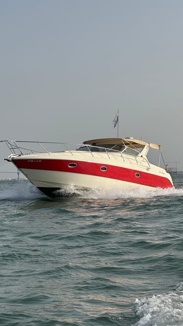 Cadiz: Exclusive Yacht excursion to La Caleta or Pepa Bridge - What the $470 price means for your group